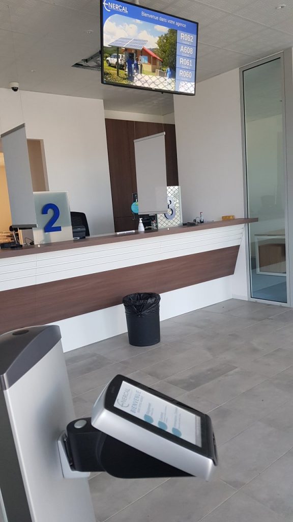 Enercal Koné accueille ses clients avec Orchestra