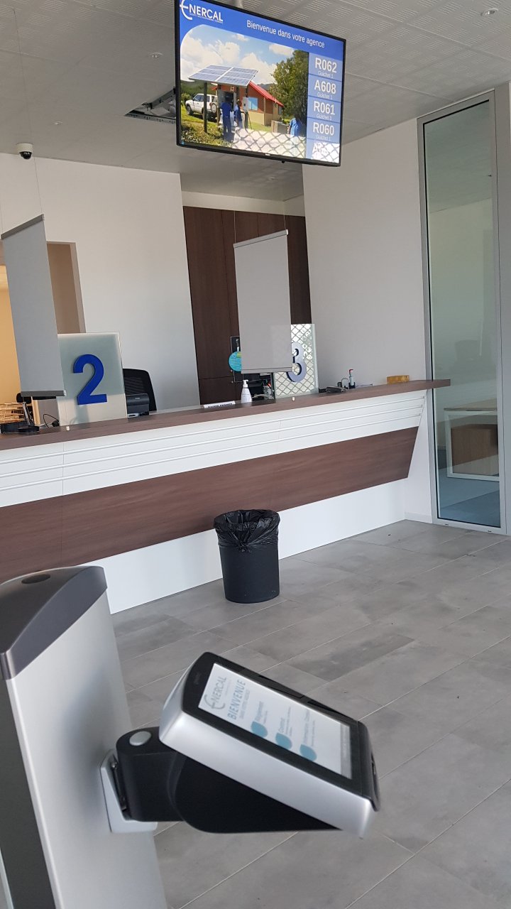 Enercal Koné accueille ses clients avec Orchestra
