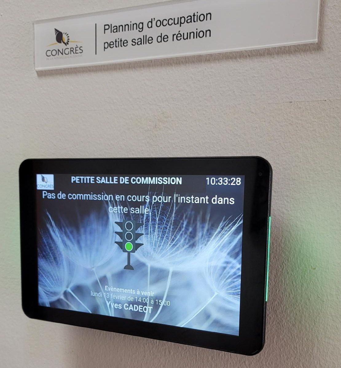 Meeting Room display with Philips